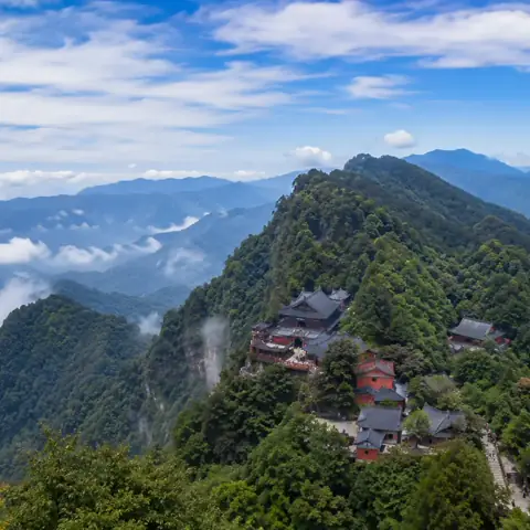 Mount Qingcheng green mountain